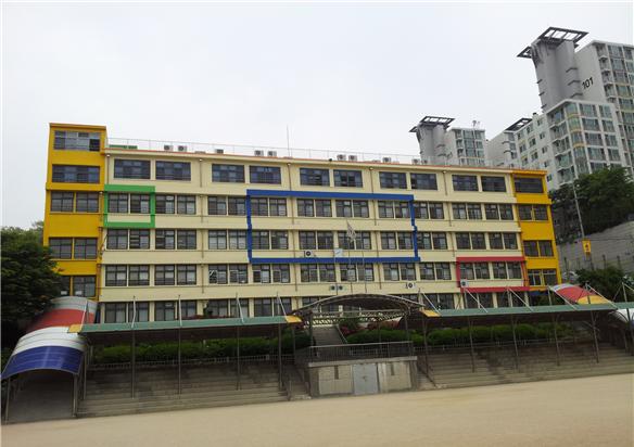 성남서초등학교.jpg